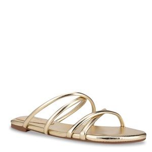 Nine West gold flat sandal size 11